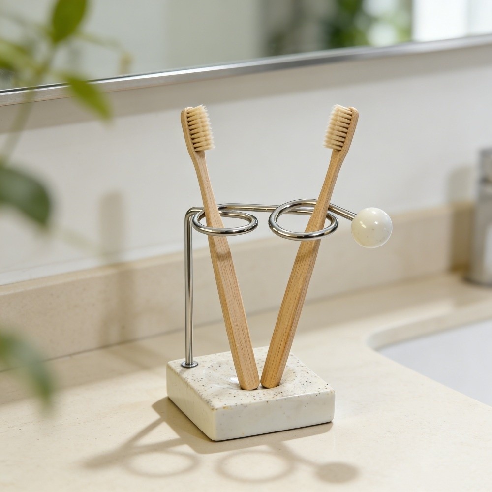 モダンなデザインの樹脂製歯ブラシスタンド。金属製のリングと大 - Resin Vat のレビューと価格